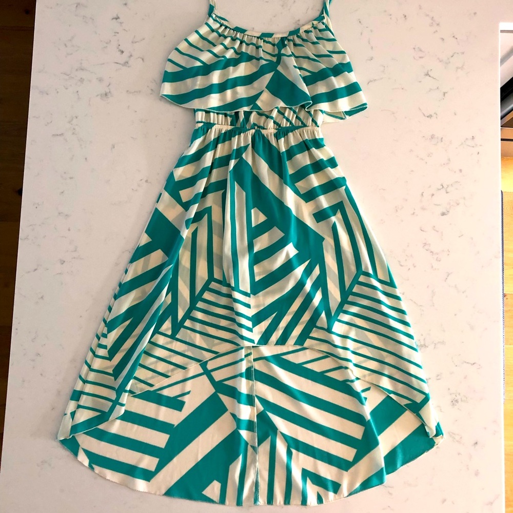 NWOT Charlotte Russe Dress, Geometric White and Turquoise Pattern, Size Small